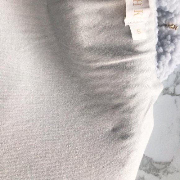 Meshki grey blue Borg zip crop top - size 8 (small) - Picture 4 of 4